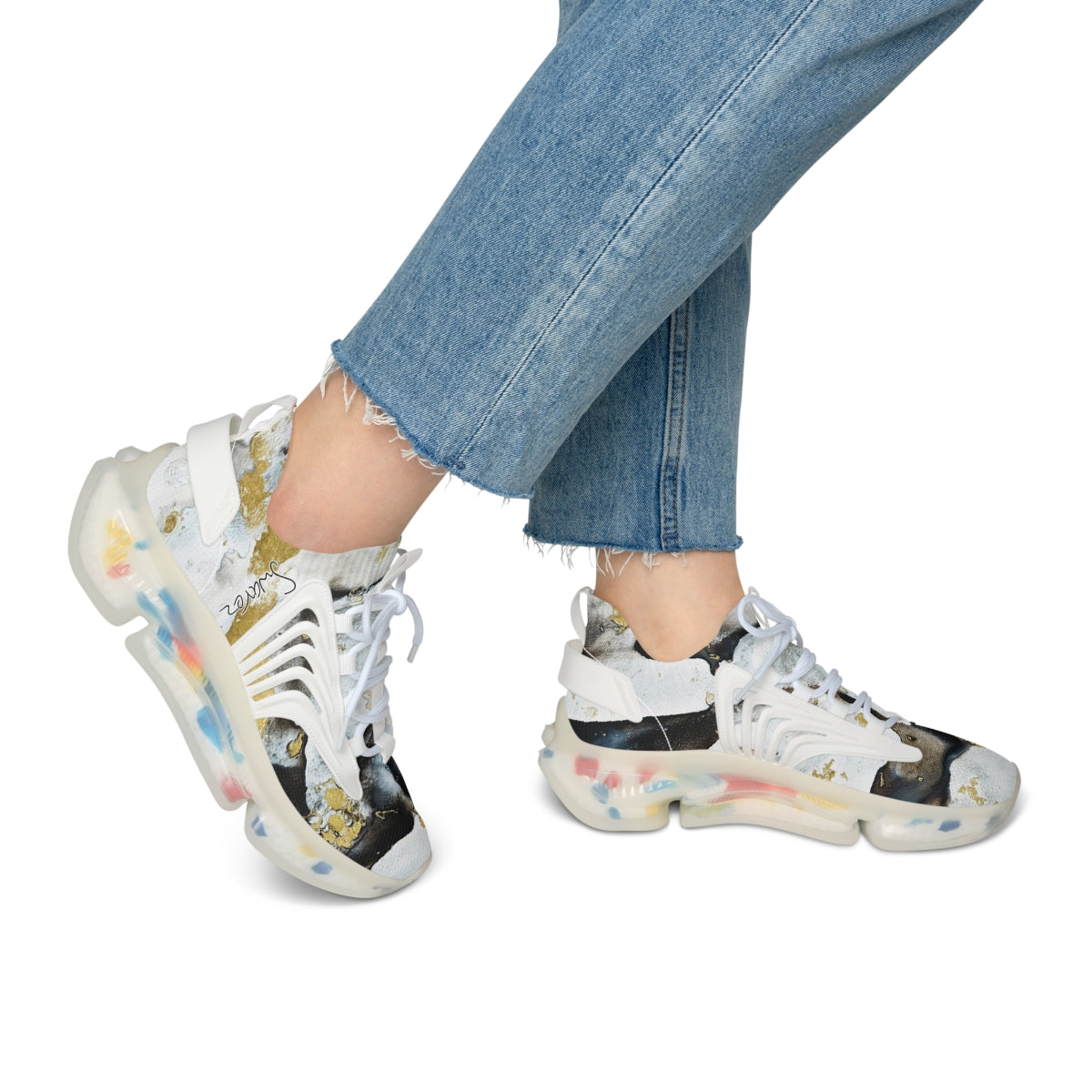 Women's Mesh Sneakers - Black and white design
