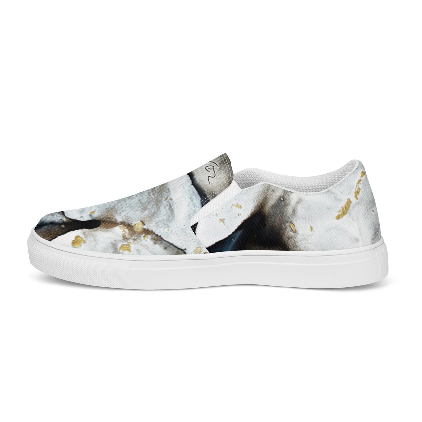 Women’s slip-on canvas shoes - Black and white design